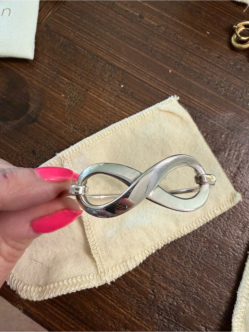 James Avery Silver Infinity Link Bracelet - Picture 2 of 8